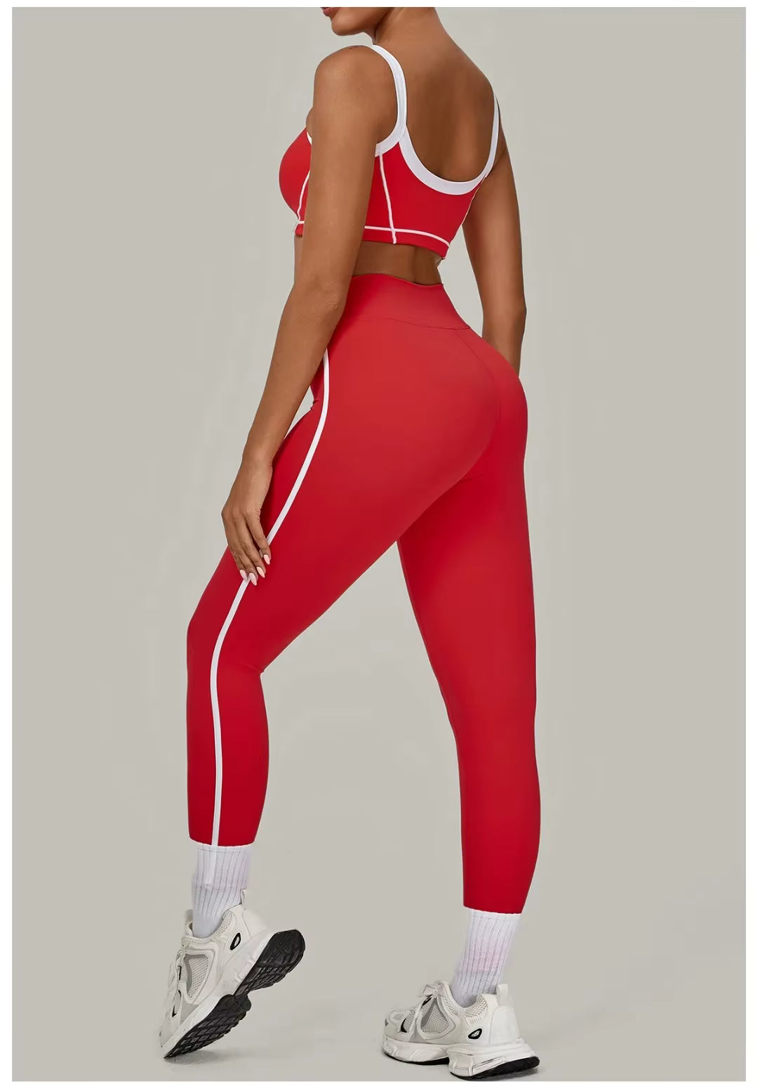 Women’s 2-Piece Yoga Set: Sports Bra with Removable Padding and High-Waisted Leggings for Fitness, Running, and Training