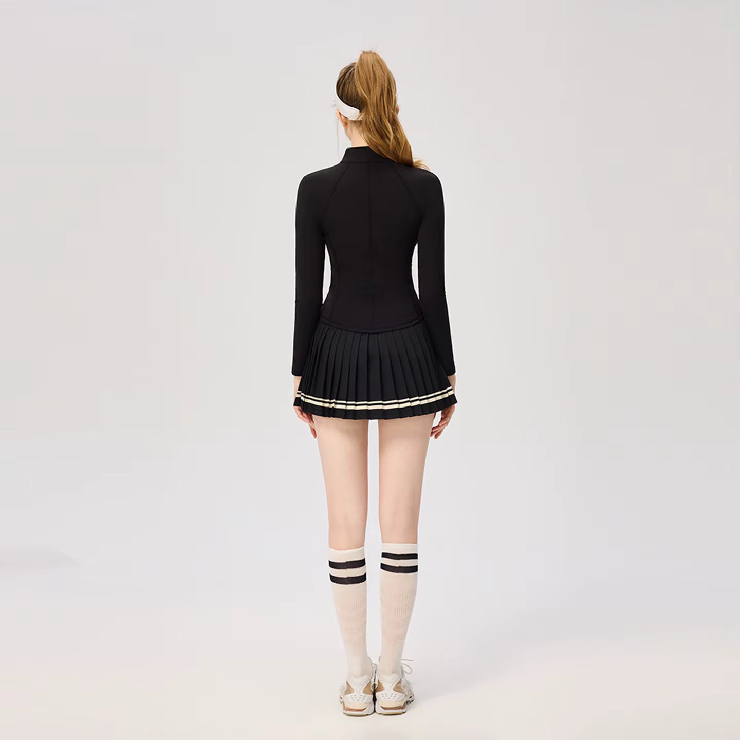 Women’s autumn and winter yoga outfit, high neck zip-up long sleeve sports golf tennis skirt with pockets, short skirt women’s set.