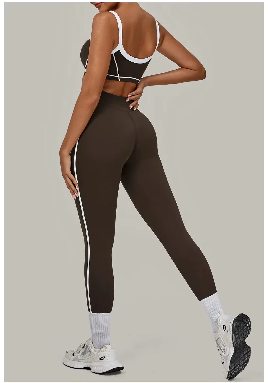 Women’s 2-Piece Yoga Set: Sports Bra with Removable Padding and High-Waisted Leggings for Fitness, Running, and Training