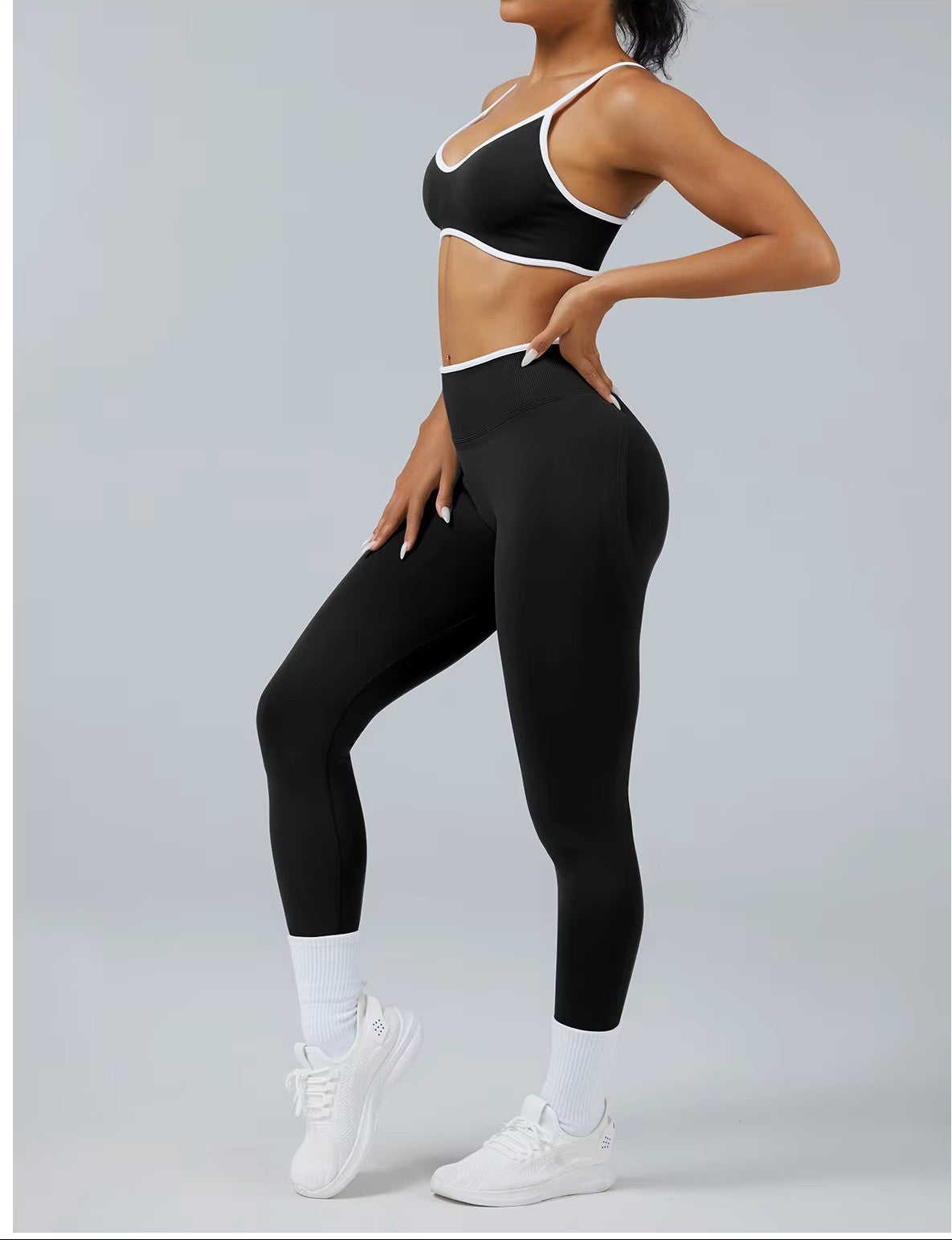 Seamless Women’s Yoga Set, Gym Wear Scrunch Bum Leggings, Padded Sports Bras, Tank Top, Fitness Workout Outfit, Sportswear Set