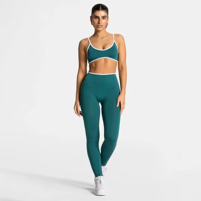TEVEO 2-Piece Women’s Seamless Gym Set – Leggings and Sports Bra Workout Yoga Fitness Outfit Set