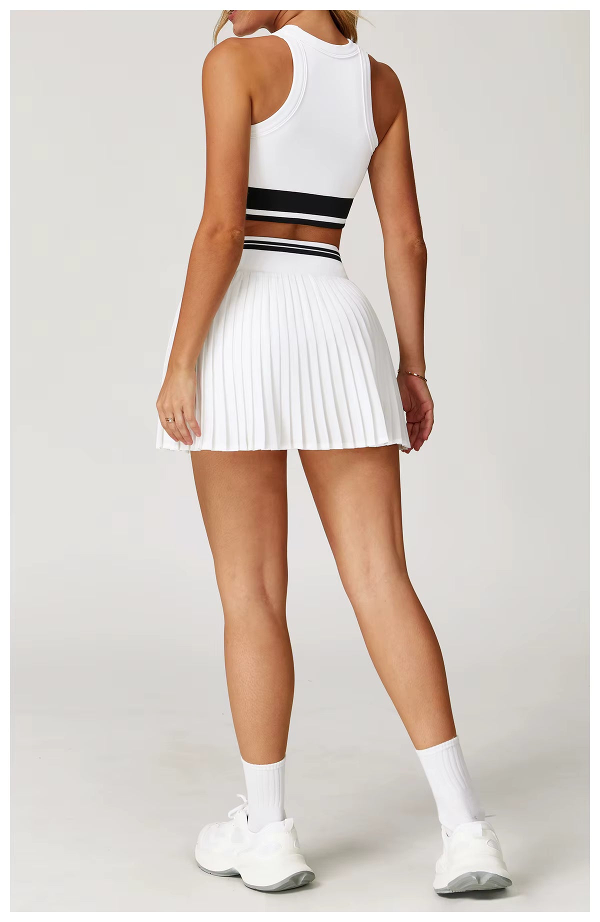 2-Piece Women’s Seamless Yoga Set – High-Waist Fitness Vest and Short Yoga Skirt, Color-Block Gym Workout Outfit