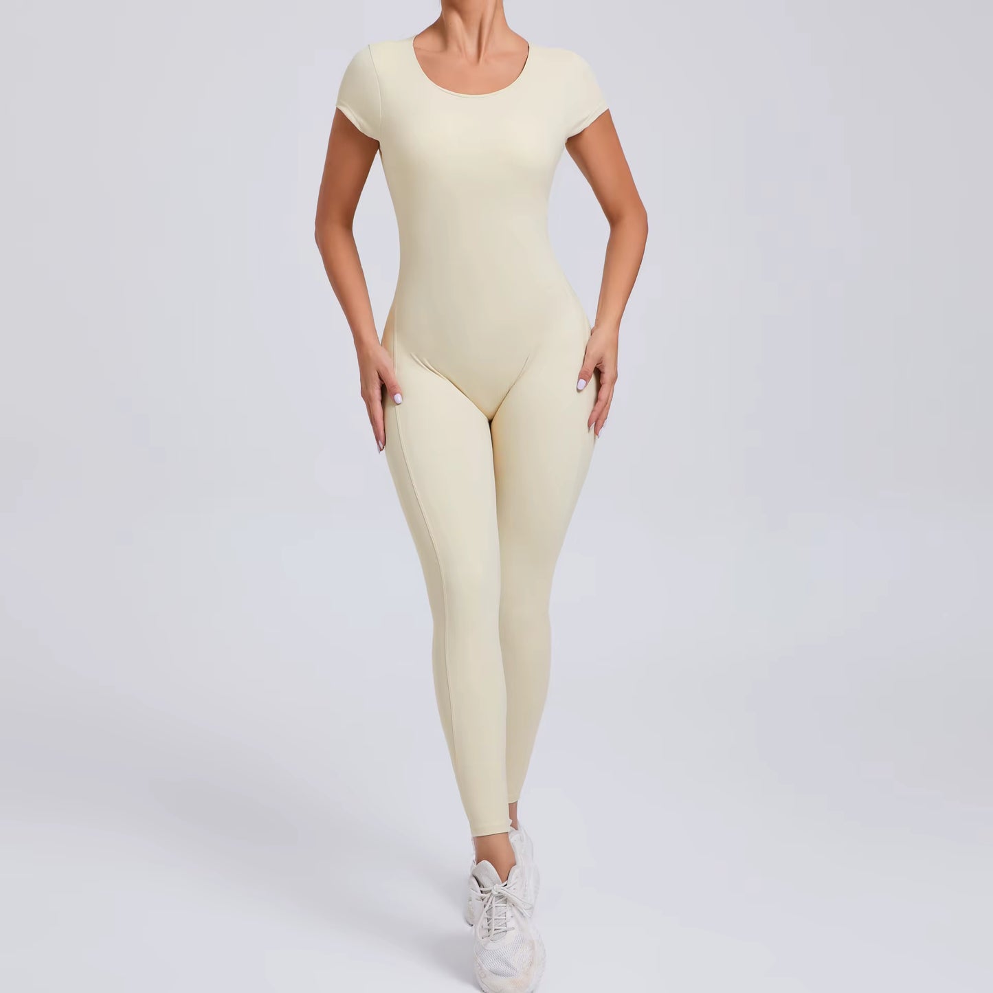 Women’s One-Piece Yoga Jumpsuit, Short Sleeve Open Back Slim Fit Sportswear, Quick-Dry Hip-Lift Fitness Gym Bodysuit